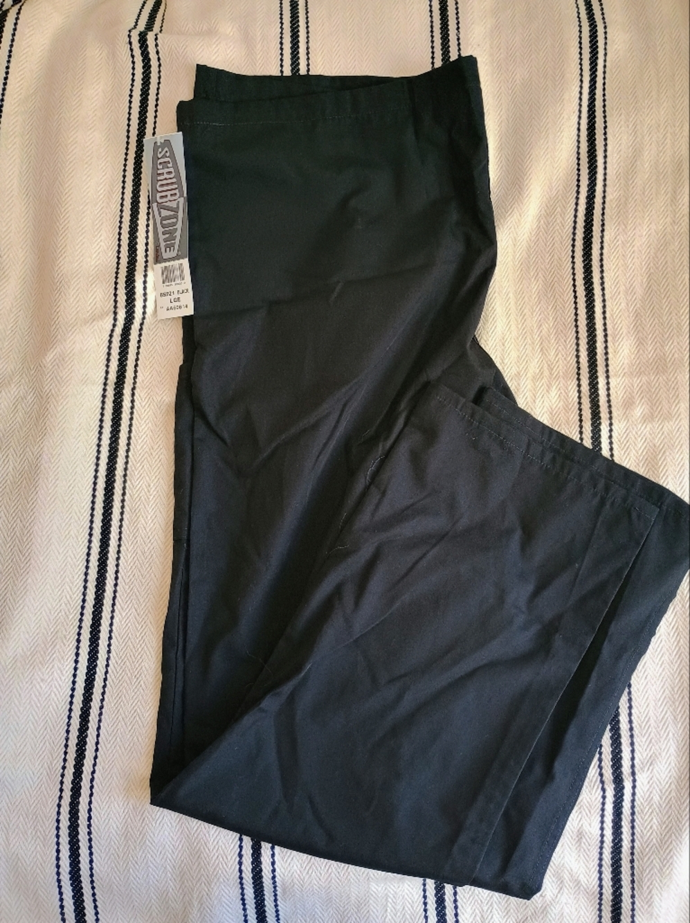 Scrub Zone Black Scrub Pants – Large – NWT